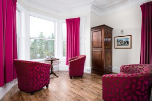 Individually decorated, individually furnished, iron/ironing board - Claymore Guest House and Apartments  (Pitlochry)