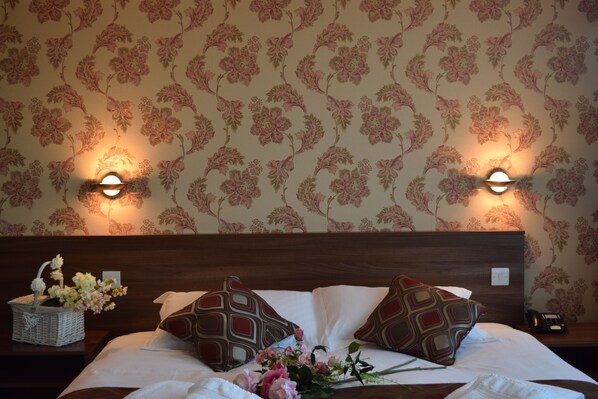 In-room safe, desk, iron/ironing board, free WiFi