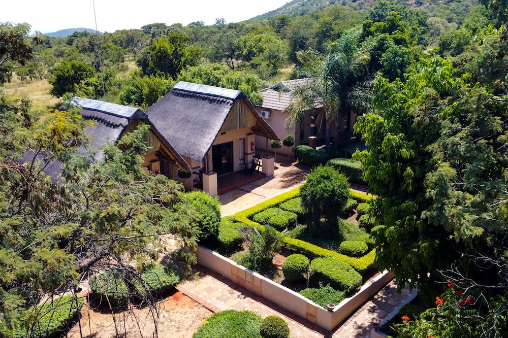 Thaba Legae Guest Lodge