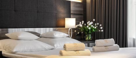 Habitación doble Deluxe | Sábanas de algodón egipcio y ropa de cama de alta calidad