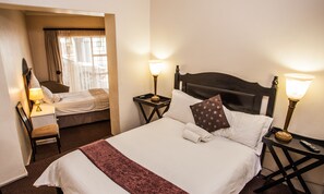Minibar, iron/ironing board, free WiFi