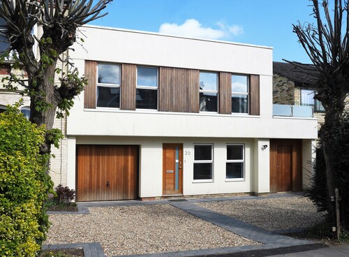 Cambridge: Maison moderne et spacieuse dans un quartier résidentiel à proximité du centre-ville