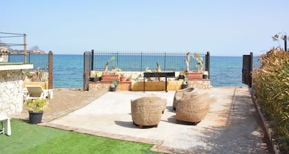 Ferienhaus villa whit private beach - CASTELDACCIA