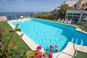 Beheizter Pool