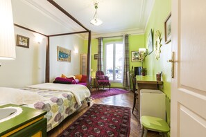 1 chambre, fer et planche à repasser, lit parapluie, Wi-Fi gratuit