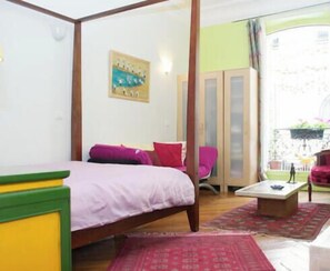 1 Schlafzimmer, Bügeleisen/Bügelbrett, Reisekinderbett, kostenloses WLAN
