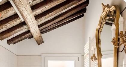 Close to San Marco and Biennale - spacious flat