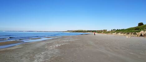 Solsenger og strandhåndklær