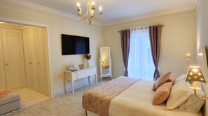5 chambres, bureau, fer et planche à repasser, Wi-Fi gratuit