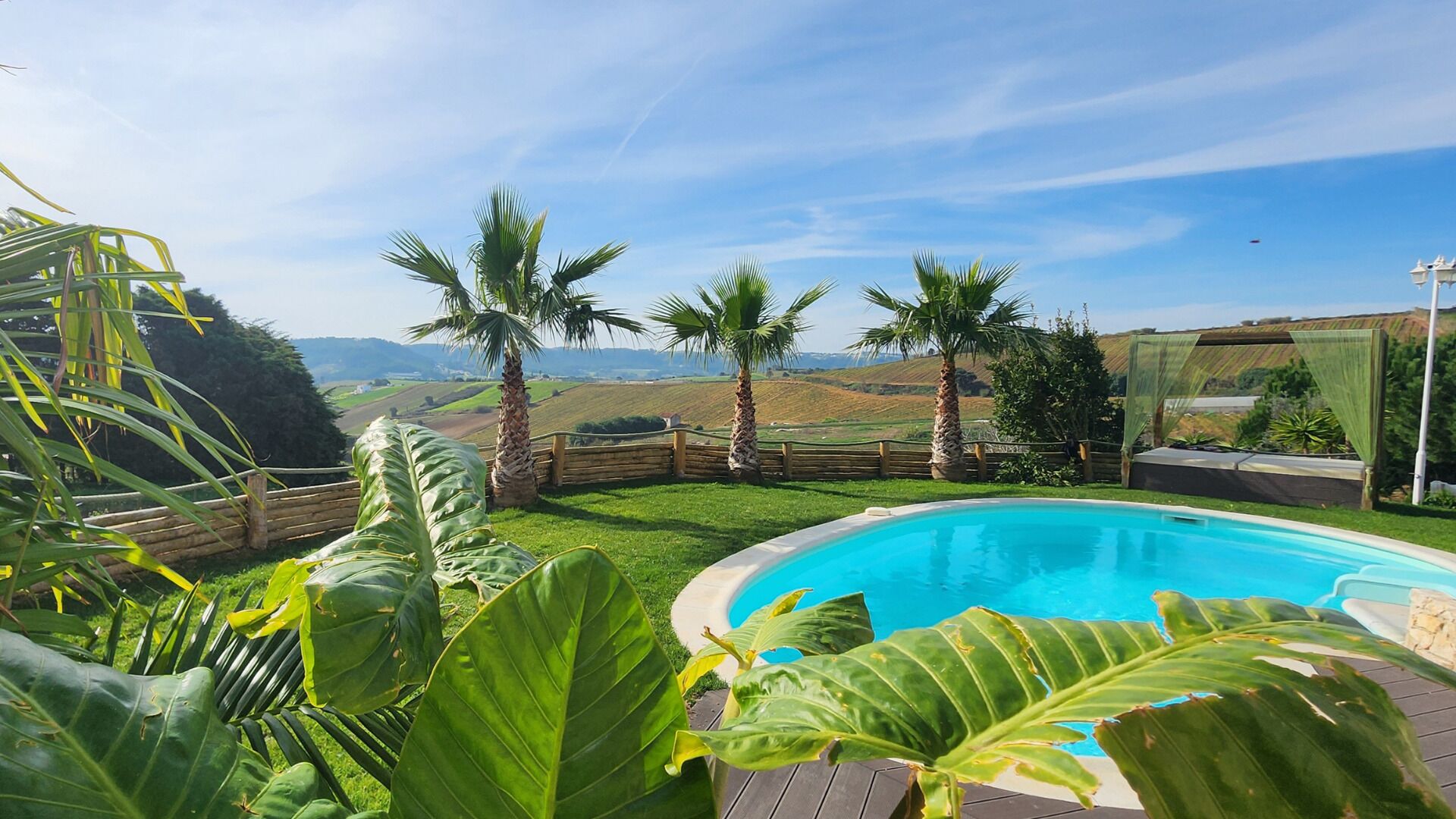 Piscine extérieure, piscine chauffée