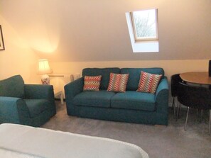 Smart TV, ping pong, books