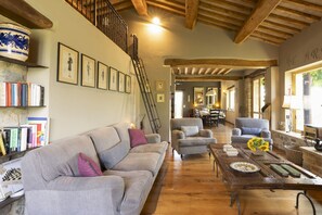 Televisio, pöytätennispöytä