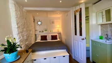 3 dormitorios, tabla de planchar con plancha, wifi y ropa de cama