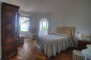 6 Schlafzimmer, Bügeleisen/Bügelbrett, WLAN, Bettwäsche