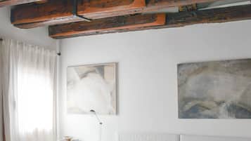 2 habitaciones, tabla de planchar con plancha y wifi gratis