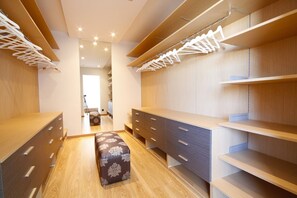 Interior - Villa with detached house, air conditioning, wifi, garden, private swimming pool (Sa Pobla)