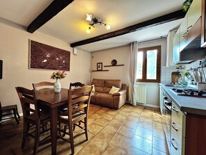 Interior - Holiday Home Butterfly (Ground Floor) Deep Tuscan Countryside (San Miniato)