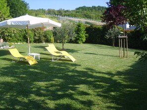 Property grounds - Holiday Home Butterfly (Ground Floor) Deep Tuscan Countryside (San Miniato)