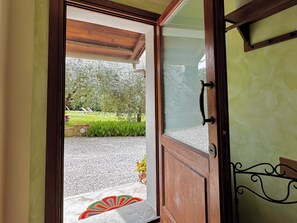 Interior - Holiday Home Butterfly (Ground Floor) Deep Tuscan Countryside (San Miniato)