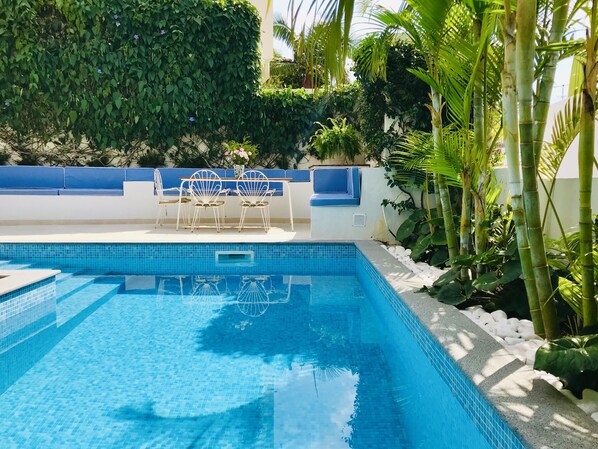 Alberca al aire libre 