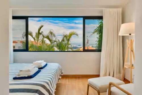 Rochinha’s house with fabulous views over the bay of funchal