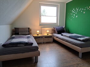 2 bedrooms, free WiFi