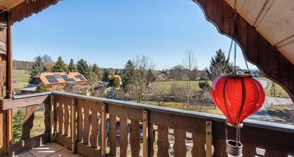 Family/child-friendly, lounge with billiards and balcony, free WLAN