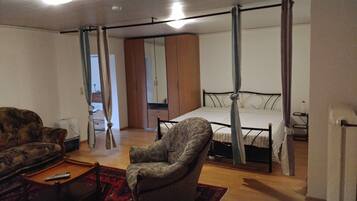 2 sovrum, strykjÀrn/strykbrÀda, resesÀng och gratis wi-fi