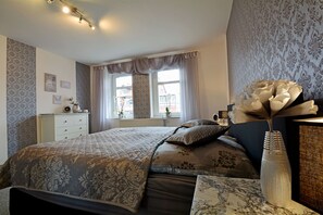 2 bedrooms, WiFi, bed sheets - New Feriewohnung in the heart of the valley with stunning view to Roßtrappe, **** (Thale)