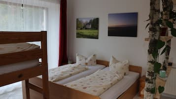 1 chambre, fer et planche Ă repasser, lit parapluie, Wi-Fi gratuit