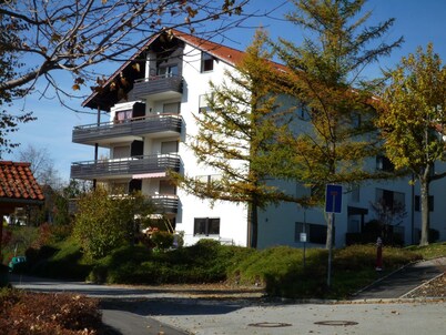 Apartment with mountain-view balcony, lake, garage, sauna, Wi-Fi, ...