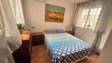 3 bedrooms, iron/ironing board, travel crib, free WiFi