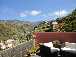 Property grounds - Villa with pool and stunning views near beach Ponta do Sol (Ponta do Sol)