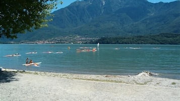 Beach nearby, sun loungers