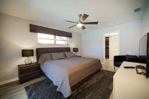 3 bedrooms, WiFi, bed sheets