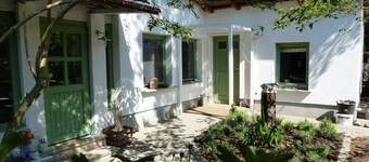 the fine arbor-a whole house with garden between forest and lake