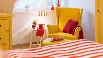 2 bedrooms, WiFi, bed sheets