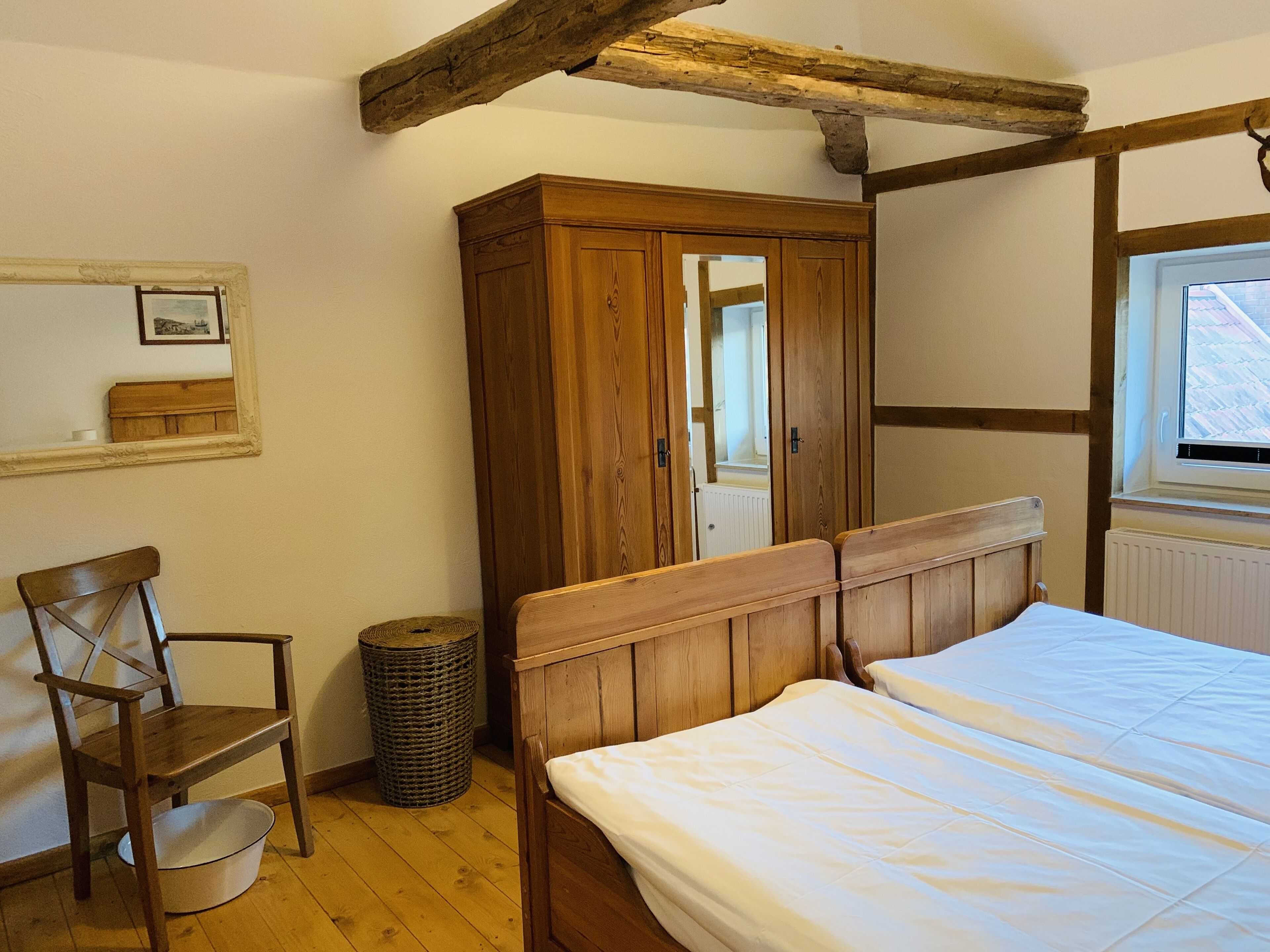 2 Schlafzimmer, Reisekinderbett, WLAN, Bettwäsche