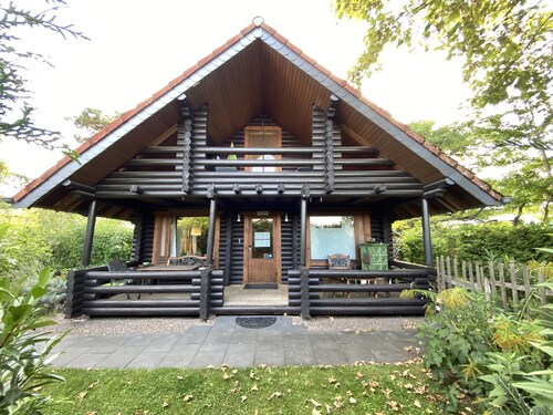 Blockhaus EIFEL-LOUNGE - Cologne, Bonn, Phantasialand et Eifel 