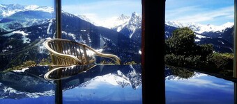 Alpine nature idyll - your retreat with pool and mountain panorama