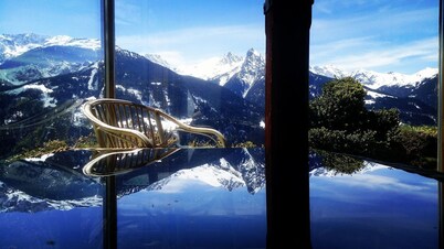 Alpine nature idyll - your retreat with pool and mountain panorama