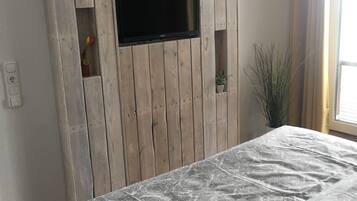 1 間睡房、熨斗/熨衫板、Wi-Fi、床單