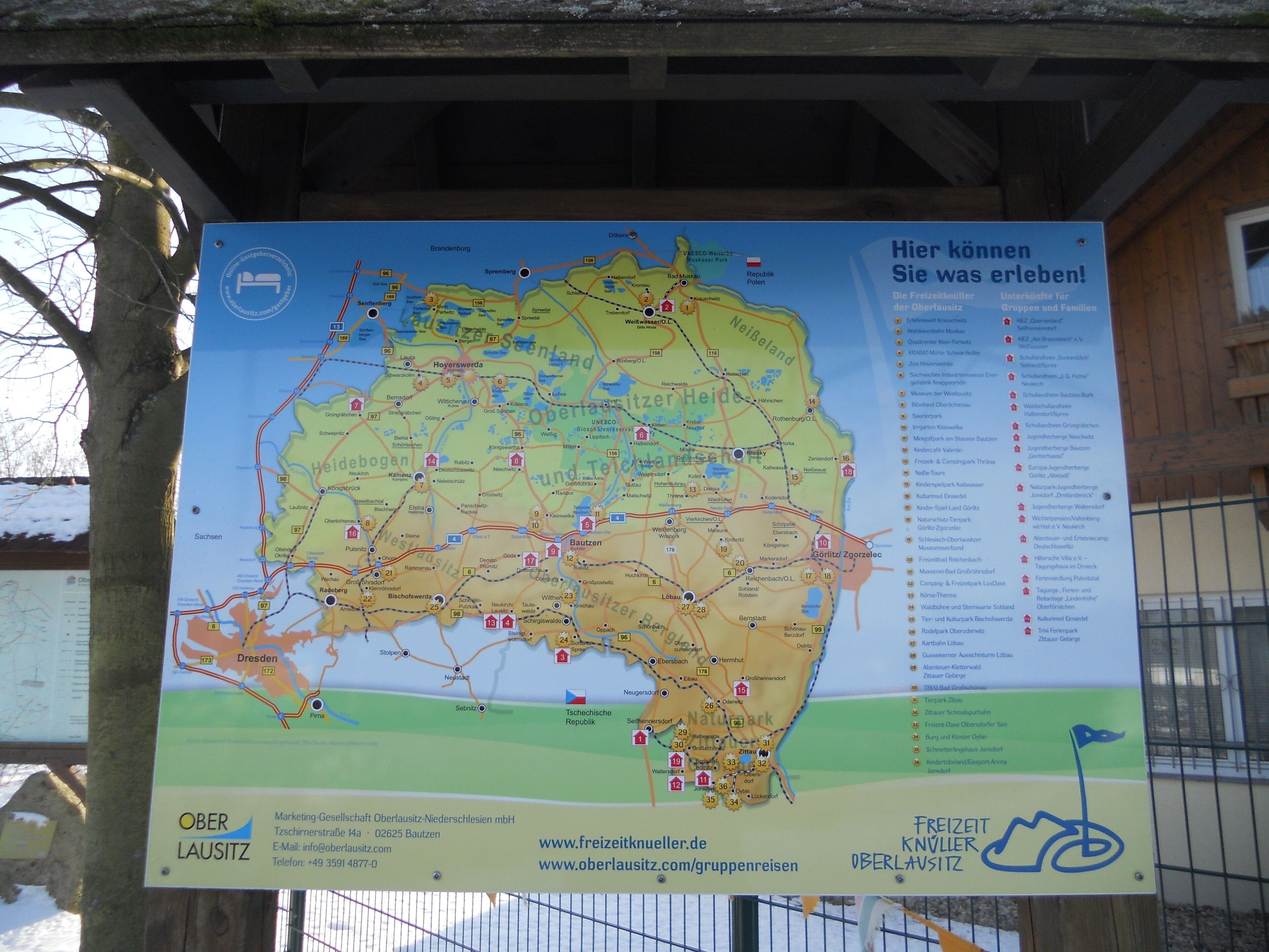 Une carte de la région d’Oberlausitz indiquant les villes et les routes.