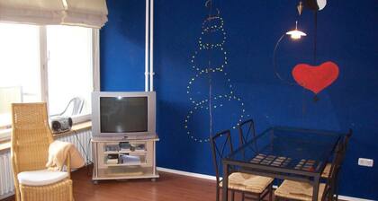MIRÓ-BILÉ: kunstvoll gestylt, Südbalkon, ruhig im Zentrum West (Charlottenburg) –04/Z/ZA/002411-15