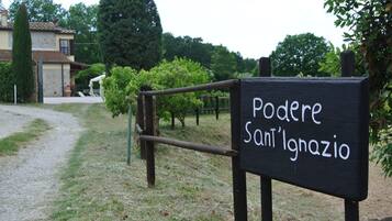 Enceinte de lâhĂ©bergement