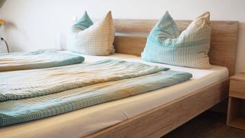 2 chambres, Wi-Fi gratuit, draps fournis