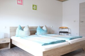 2 chambres, Wi-Fi gratuit, draps fournis