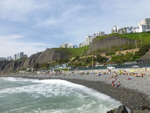 In Strandnähe, Liegestühle