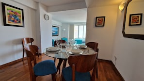 Dining - MALECÓN BALTA: best location, friendly service, clean & comfortable, safe (Miraflores)