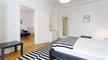 1 Schlafzimmer, Bügeleisen/Bügelbrett, kostenloses WLAN, Bettwäsche